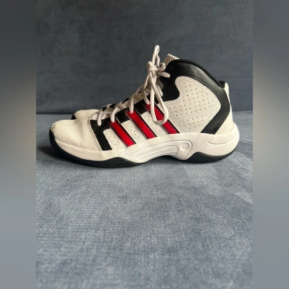Adidas Youth Basketball Shoes SZ 6.5 Lace Up High Top White Red Black Athletic
